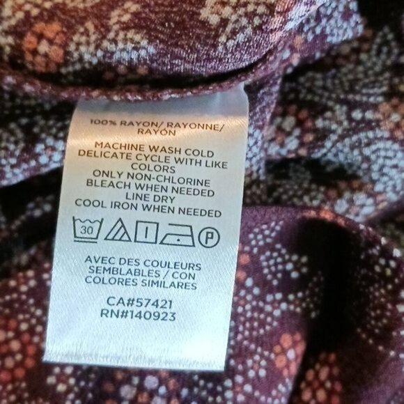 LOFT Burgundy Floral Print Blouse Womens Size S Long Sleeve Square Neck - Picture 7 of 7